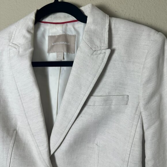 BANANA REPUBLIC Cream Linen 2 Button Size 6 Lined - Picture 5 of 8